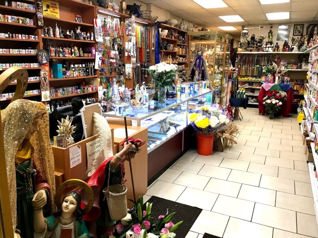 Tienda de artículos religiosos Botanica St. Ana & San Carlos Inc. cerca de mi