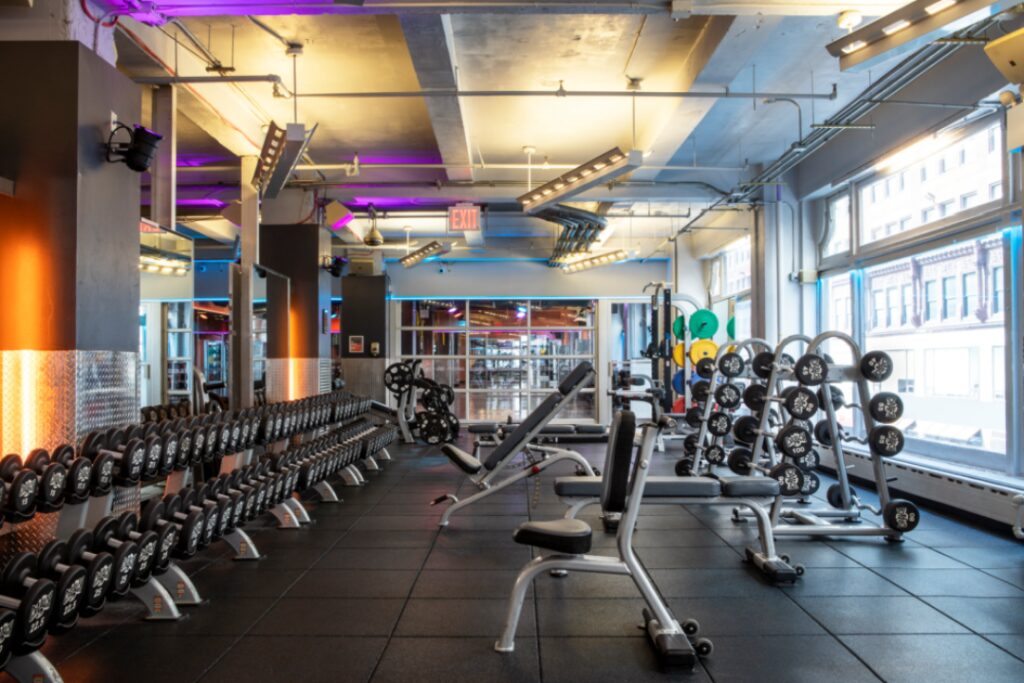 Gimnasio Crunch Fitness - 38th Street cerca de mi