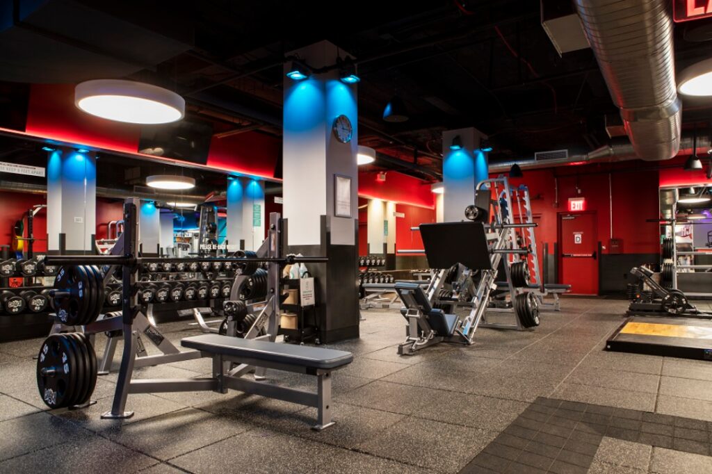 Gimnasio Crunch Fitness - Midtown East cerca de mi