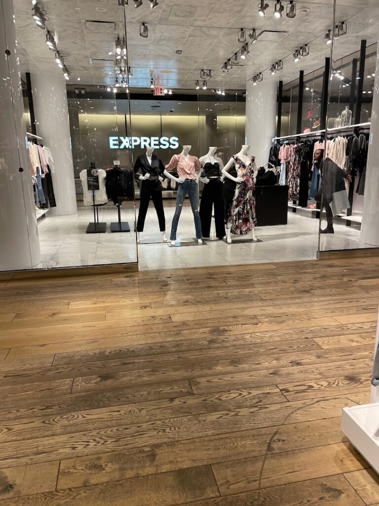 Tienda de ropa Express cerca de mi