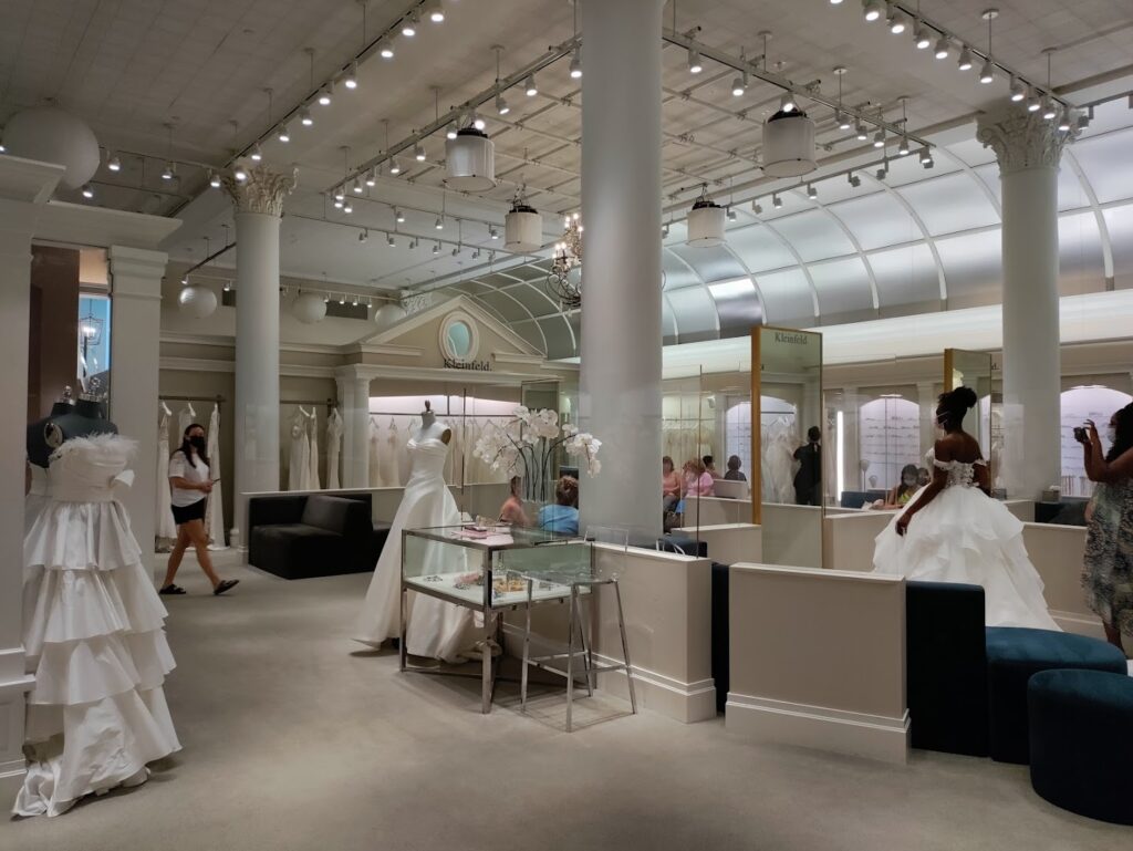 Tienda de vestidos de novia Kleinfeld Bridal cerca de mi