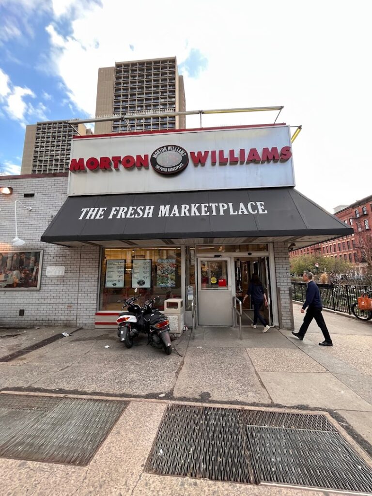 Supermercado MORTON WILLIAMS SUPERMARKETS cerca de mi