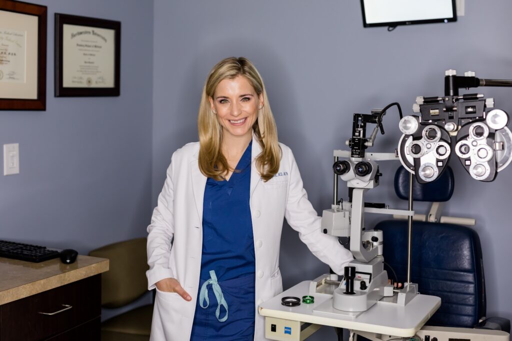 Oftalmólogo Manhattan Eye | Dr. Yuna Rapoport, MD MPH cerca de mi