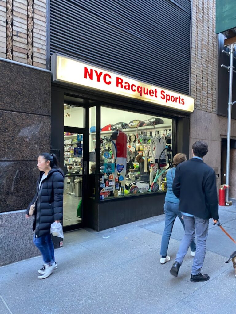 Tienda de artículos de tenis NYC Racquet Sports cerca de mi