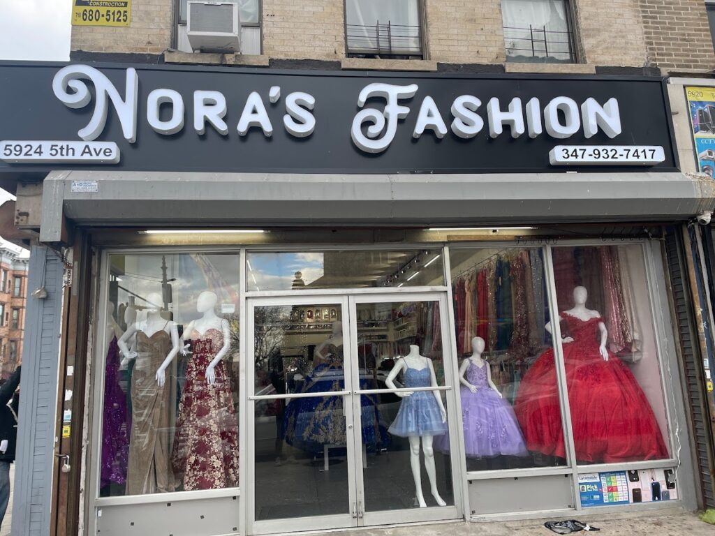 Tienda de ropa de mujer Nora's Fashion cerca de mi