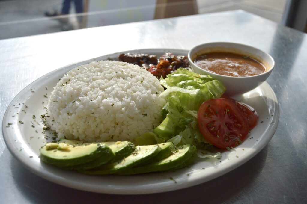 Restaurante latinoamericano Parrilla Latina cerca de mi