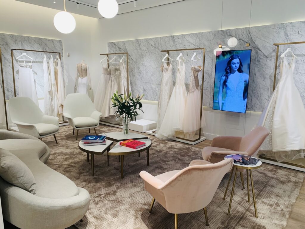 Tienda de vestidos de novia Pronovias New York - Wedding Dresses cerca de mi