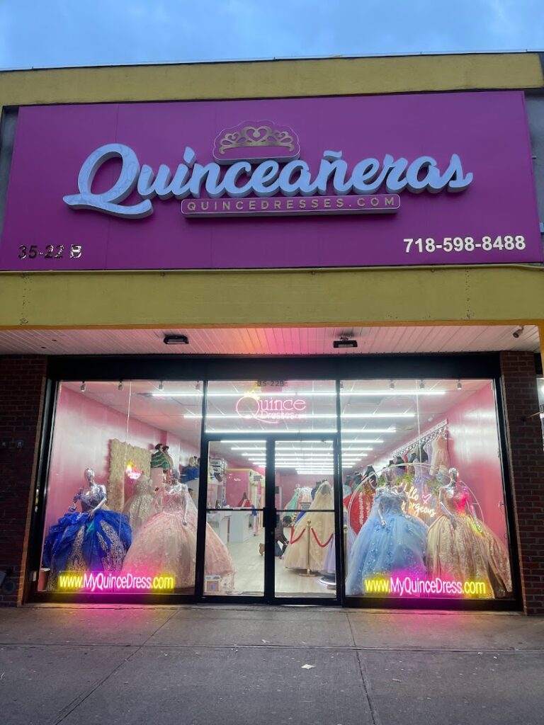 Tienda de ropa Quince Dresses NYC | Vestidos de Quinceaneras cerca de mi