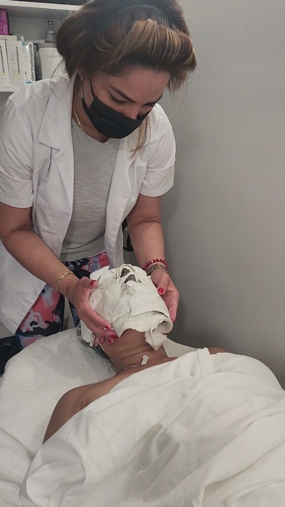 Esteticista facial Roseli_esthetic cerca de mi