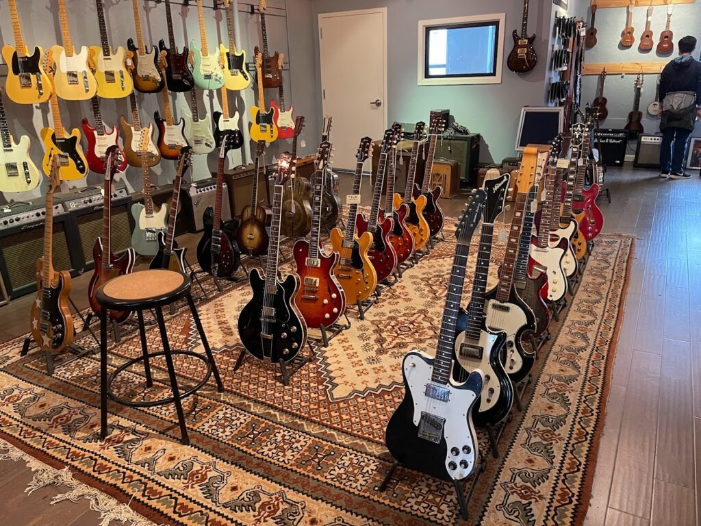 Tienda de instrumentos musicales TR Crandall Guitars cerca de mi