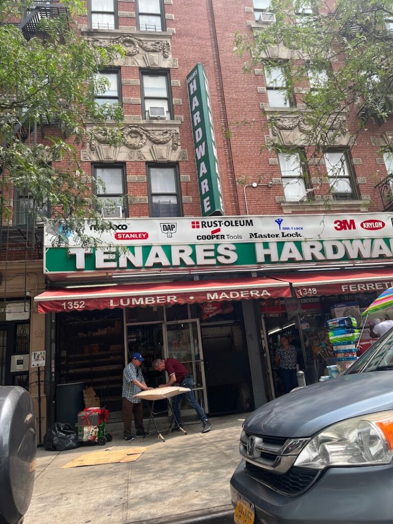 Ferretería Tenares Hardware cerca de mi