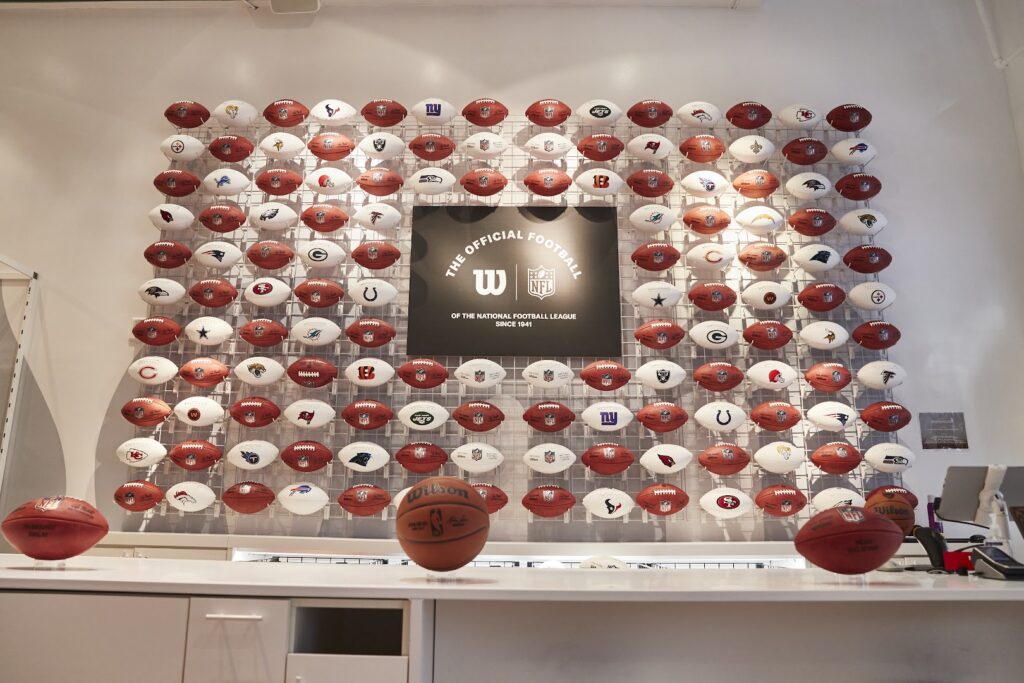 Tienda de deportes Wilson Flagship Store cerca de mi