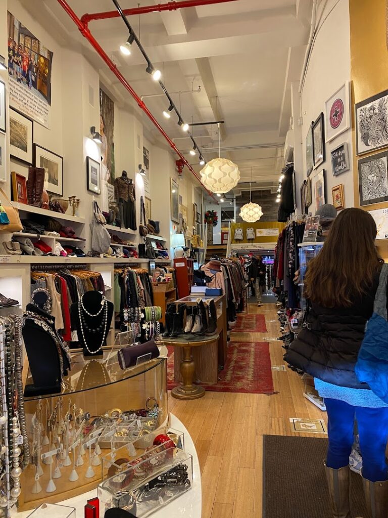 Tienda de segunda mano tth Vintage Boutique cerca de mi