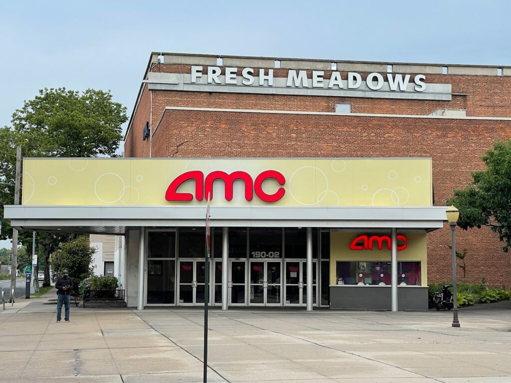 Movie theater AMC Fresh Meadows 7 near me