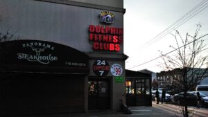 Fitness centre Dolphin Fitness Clubs near me