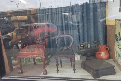 Upholstery shop F F Decorators near me