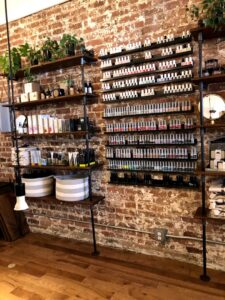 Nail salon HORTŪS NEW YORK ~ natural nails & sugaring near me