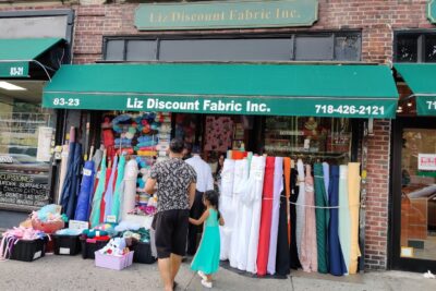 Fabric store Liz Discount Fabrics Inc. near me