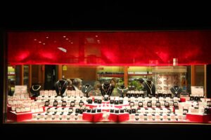 Jewelry store Martin Busch Jewelers near me