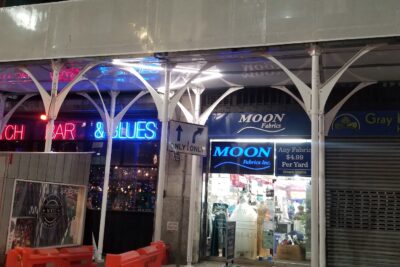 Fabric store Moon Fabrics Inc near me