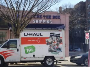 Shipping and mailing service Outside the Box Shipping 11230 (UPS, FedEx, USPS) All Drop-Offs Accepted. near me