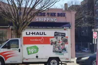 Shipping and mailing service Outside the Box Shipping 11230 (UPS, FedEx, USPS) All Drop-Offs Accepted. near me