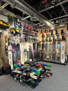 Ski shop Panda Ski and Sport: Brooklyn NY near me