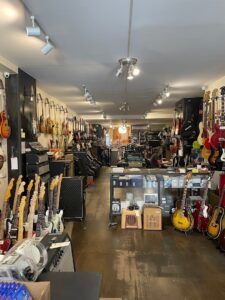 Guitar store Southside Guitars near me