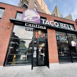 Fast food restaurant Taco Bell Cantina near me