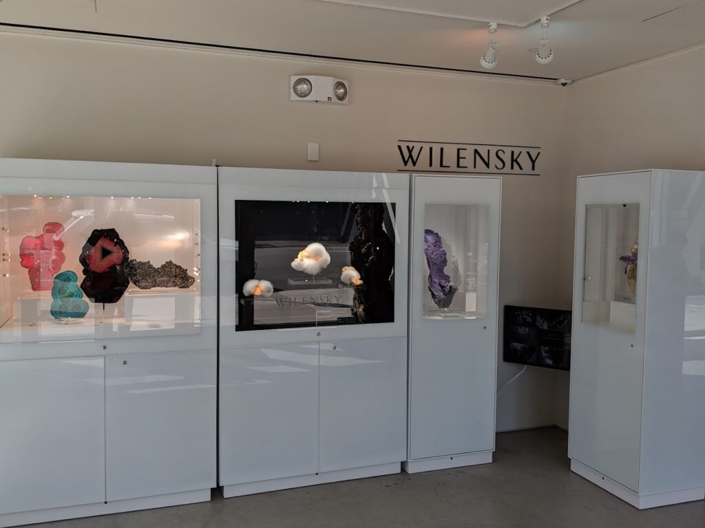 Art dealer Wilensky Exquisite Mineral Gallery near me